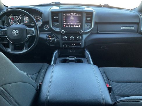 Used 2021 RAM 1500 Big Horn image 12