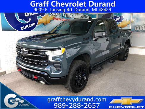 Used 2025 Chevrolet Silverado 1500 LT Trail Boss AWD/4WD image 1