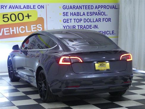 Used 2018 Tesla Model 3 Performance image 4