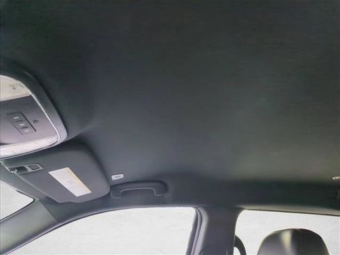 Used 2020 Jeep Grand Cherokee Altitude image 14