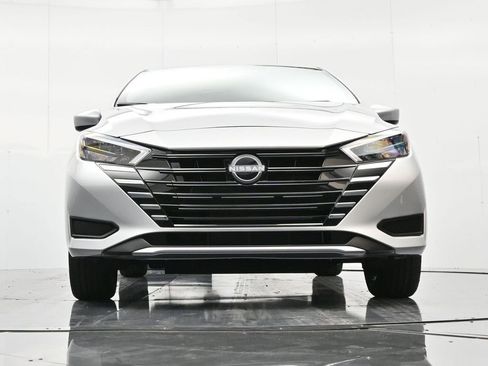 New 2025 Nissan Versa SV w/ Trunk Package FWD image 35