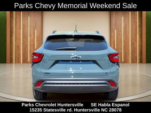 New 2026 Chevrolet Trax LT FWD image 31