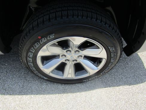 Used 2020 RAM 1500 Limited AWD/4WD image 10