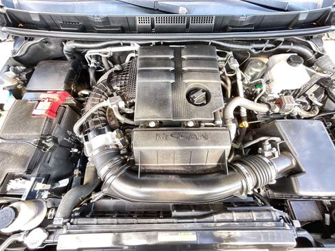 Used 2024 Nissan Frontier SV w/ SV Convenience Package RWD image 18