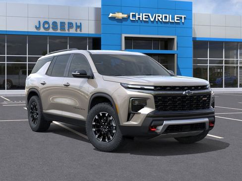 New 2026 Chevrolet Traverse Z71 w/ Driver Confidence Package AWD/4WD image 7