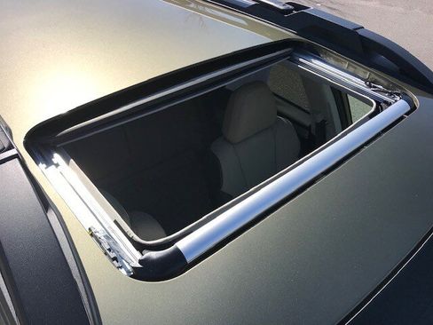 Certified 2023 Subaru Outback Limited XT image 9