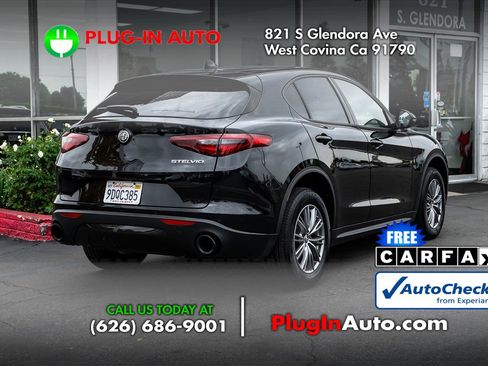 Used 2023 Alfa Romeo Stelvio Sprint image 4