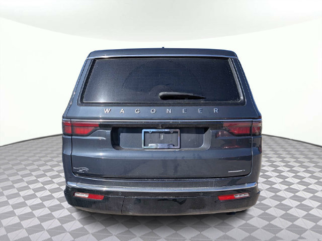 Used 2024 Jeep Wagoneer L Series II w/ Flexible Seating Group RWD image 4