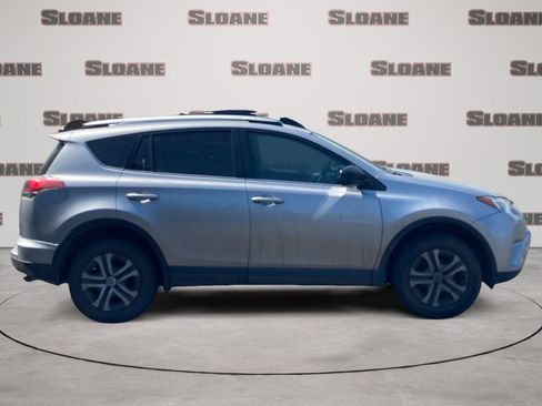 Used 2016 Toyota RAV4 LE image 3