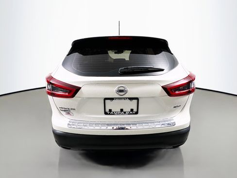 Used 2022 Nissan Rogue Sport SV image 6