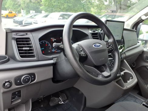 Used 2023 Ford Transit 350 XLT RWD image 12