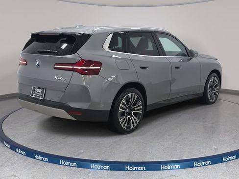 Certified 2025 BMW X3 xDrive30i w/ Premium Package image 5