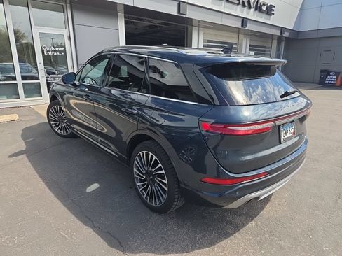 Used 2020 Lincoln Corsair Reserve w/ Equipment Group 202A AWD/4WD image 11