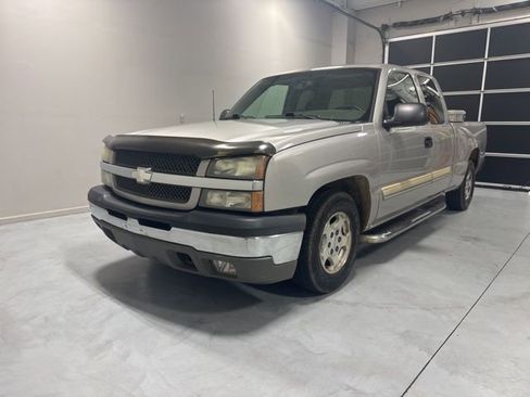 Used 2004 Chevrolet Silverado 1500 LS image 3