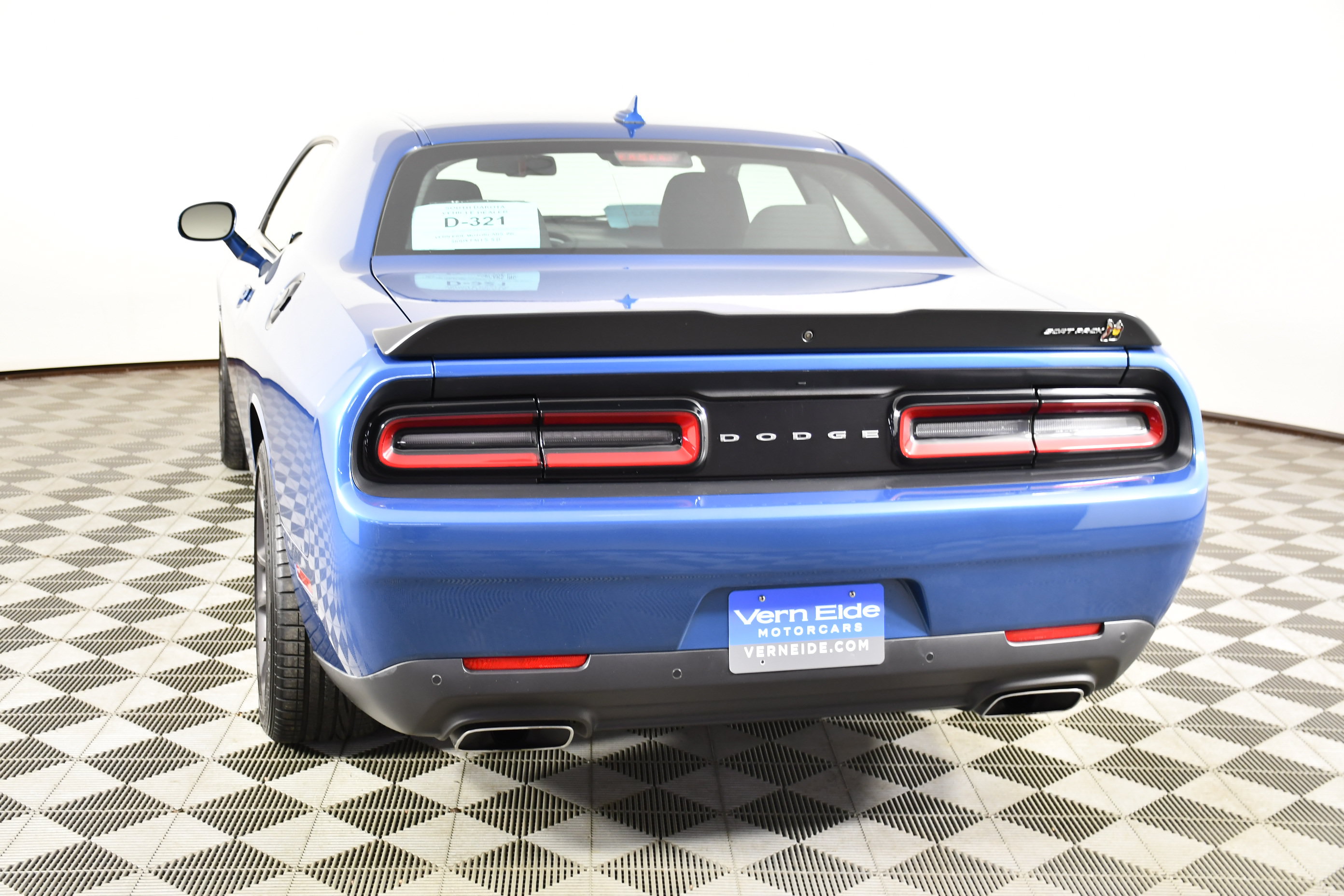Used 2021 Dodge Challenger R/T Scat Pack RWD image 7