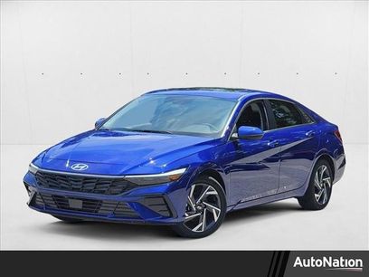 New 2025 Hyundai Elantra Limited