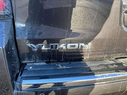 Used 2018 GMC Yukon Denali w/ Open Road Package image 6