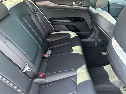 Used 2025 Kia K5 GT-Line image 17
