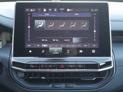 New 2025 Jeep Compass Latitude w/ Convenience Group image 22