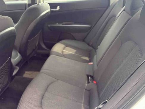 Used 2020 Kia Optima LX FWD image 10