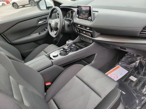 New 2026 Nissan Rogue SV AWD/4WD image 21
