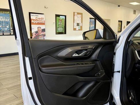 Used 2019 GMC Terrain SLT w/ Preferred Package image 15