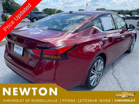 Used 2025 Nissan Altima 2.5 SL AWD/4WD image 41
