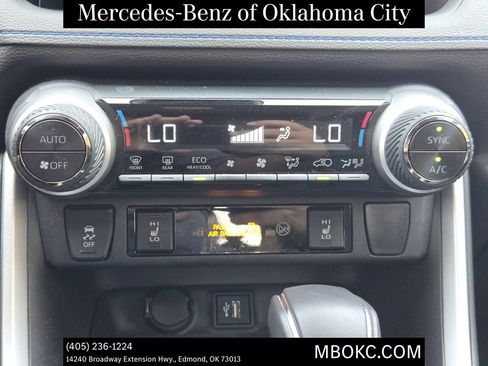 Used 2023 Toyota RAV4 XSE AWD/4WD image 17