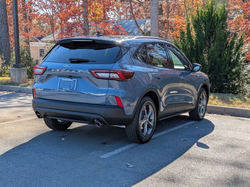 New 2026 Ford Escape ST-Line w/ Tech Pack #1 image 3