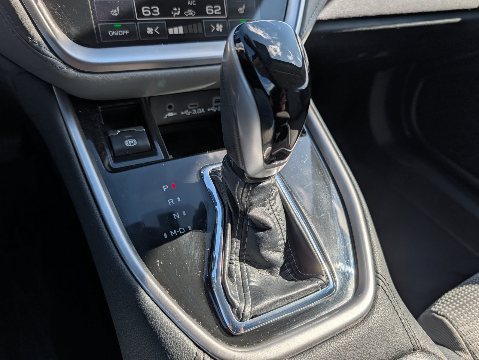 Used 2024 Subaru Outback Premium AWD/4WD image 30