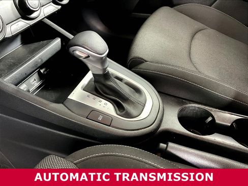 Certified 2022 Kia Forte LXS FWD image 16