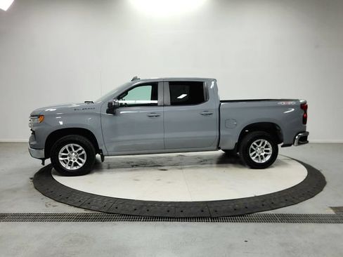Used 2024 Chevrolet Silverado 1500 LT AWD/4WD image 5