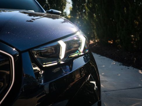 Used 2025 BMW M5 Touring image 6