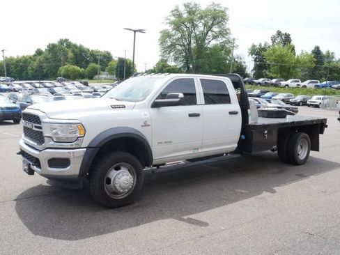 Used 2021 RAM 5500 Tradesman w/ Chrome Appearance Group AWD/4WD image 7