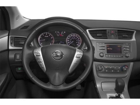 Used 2015 Nissan Sentra SV image 9