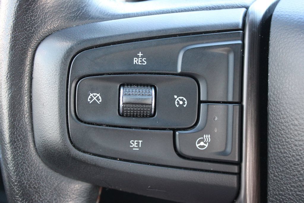 Used 2022 GMC Sierra 1500 AT4 w/ AT4 Preferred Package AWD/4WD image 23