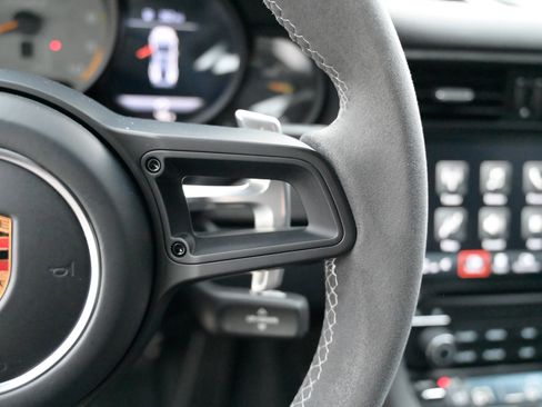 Used 2019 Porsche 911 GT3 RS image 26