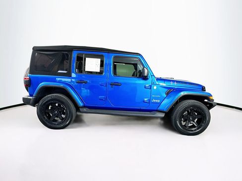 Used 2024 Jeep Wrangler Unlimited Sahara AWD/4WD image 10