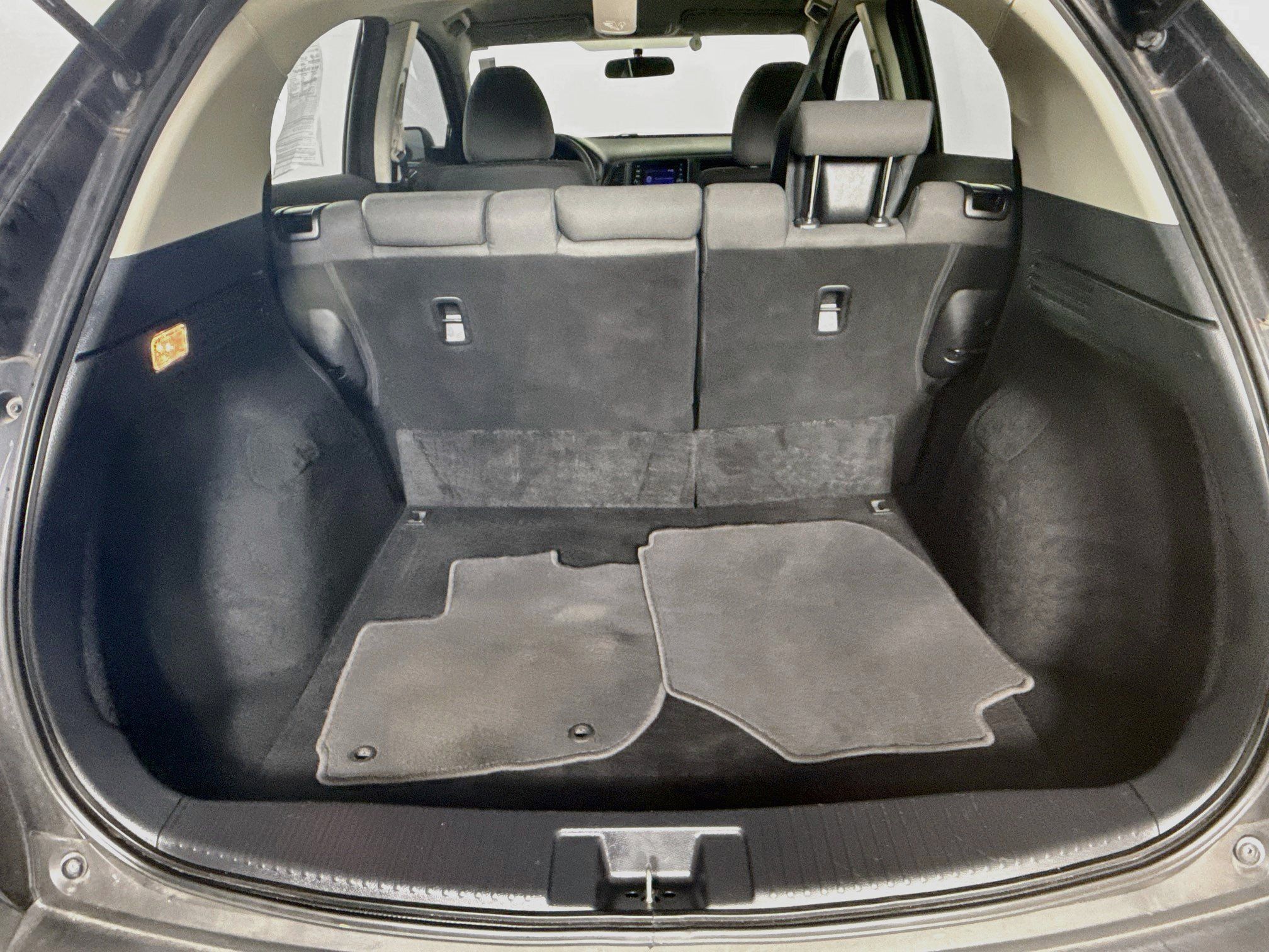 Used 2019 Honda HR-V LX image 31