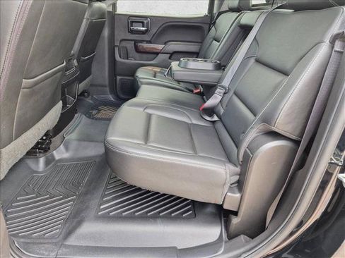Used 2018 GMC Sierra 1500 SLT AWD/4WD image 16