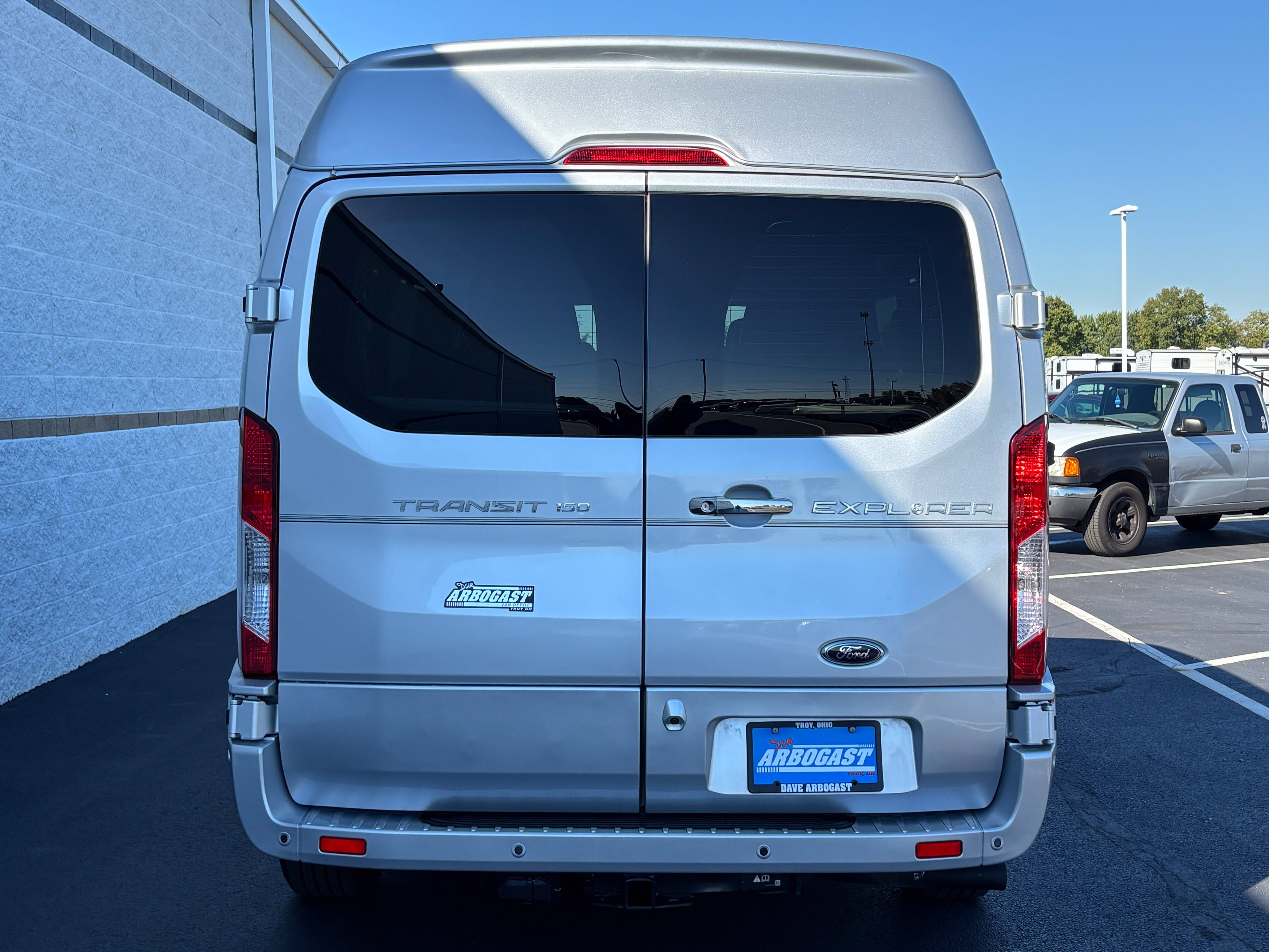 Used 2024 Ford Transit 150 Low Roof RWD image 9