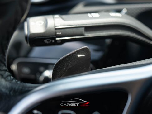 Used 2020 Mercedes-Benz CLA 250 w/ Premium Package image 28