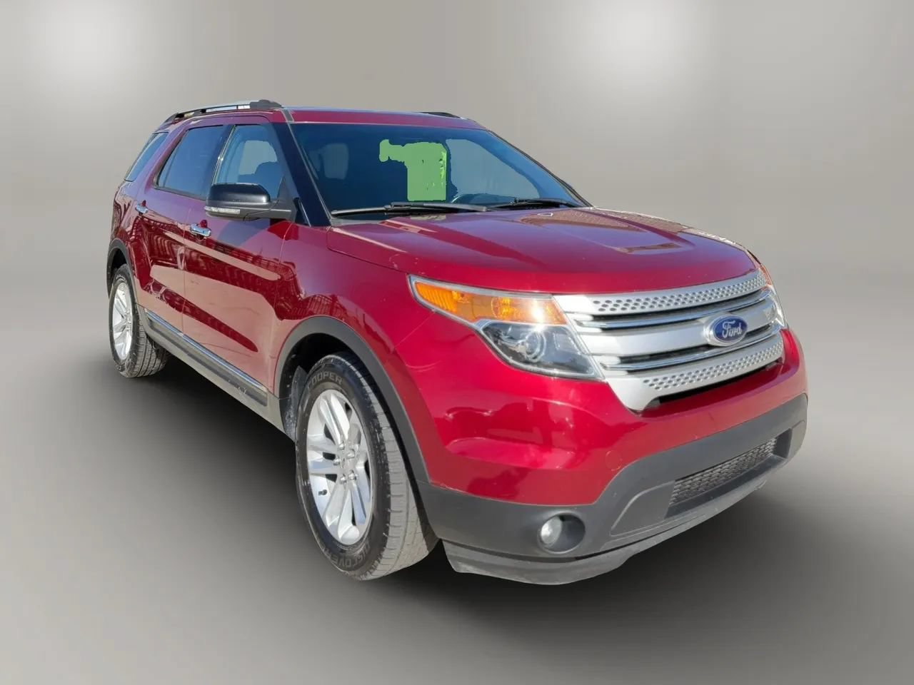 Used 2014 Ford Explorer XLT FWD image 1