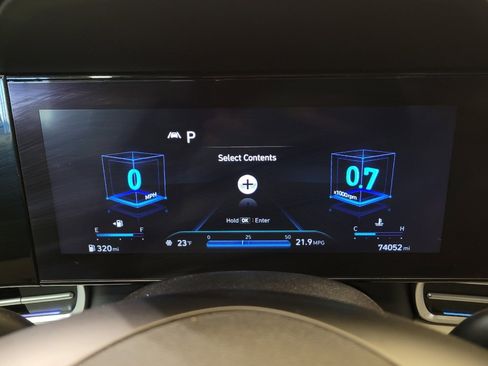 Used 2021 Hyundai Elantra Limited FWD image 23