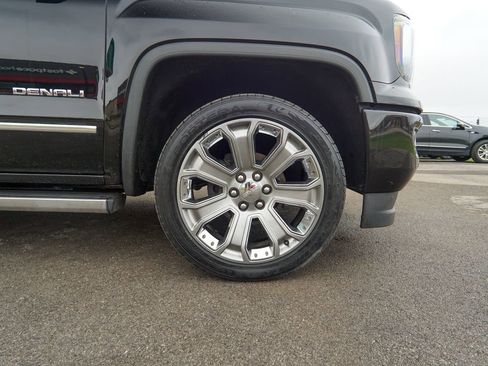 Used 2017 GMC Sierra 1500 Denali w/ Denali Ultimate Package image 10