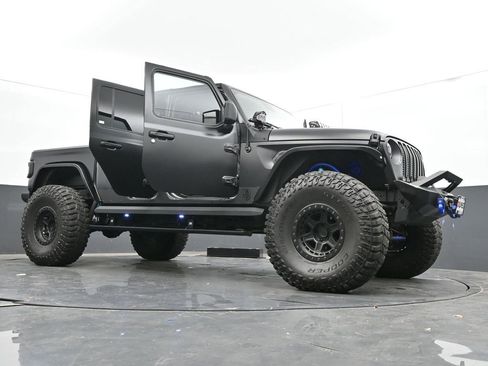 Used 2020 Jeep Gladiator Rubicon image 96