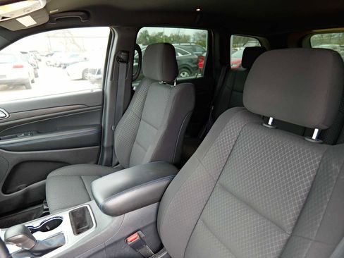 Used 2018 Jeep Grand Cherokee Laredo image 11