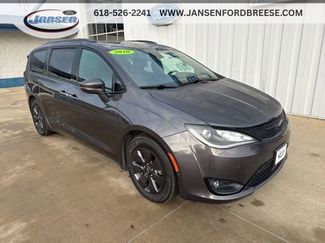 Used 2020 Chrysler Pacifica Limited w/ Advanced Safetytec Group video 1