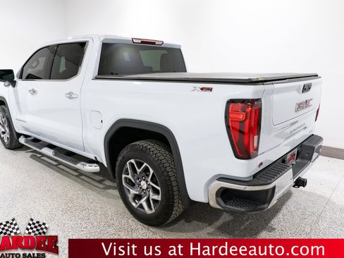 Used 2026 GMC Sierra 1500 SLT AWD/4WD image 3