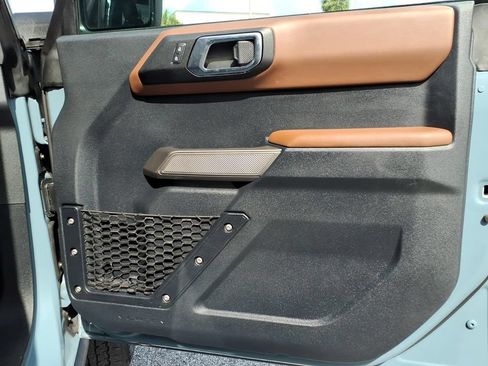 Used 2022 Ford Bronco Outer Banks AWD/4WD image 14